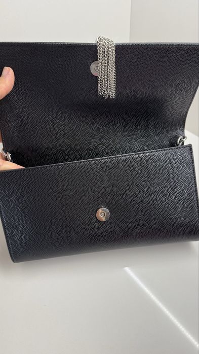 Черна чанта VALENTINO