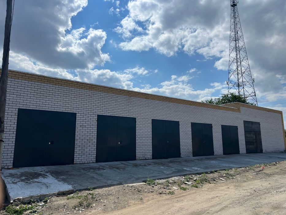 Сдам в аренду гаражи