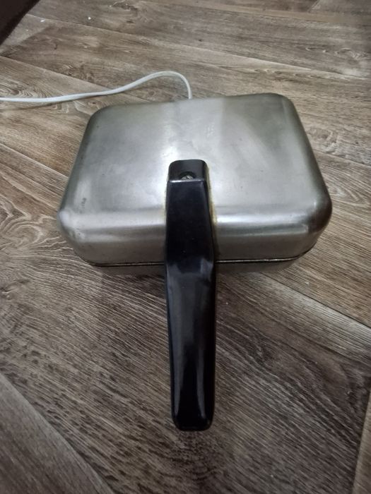 Вафилница советский