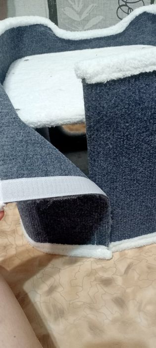 Дом для кошек два яруса