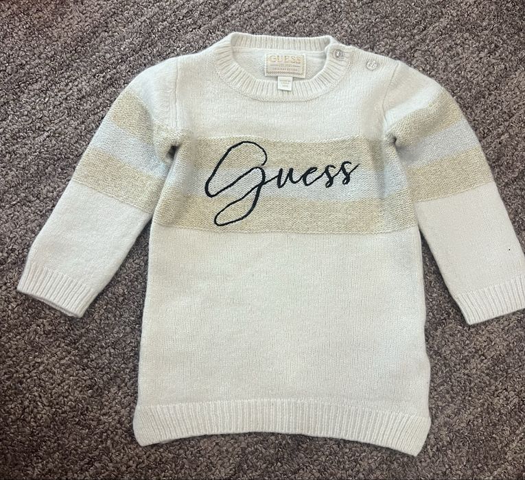 Екип Guess      .