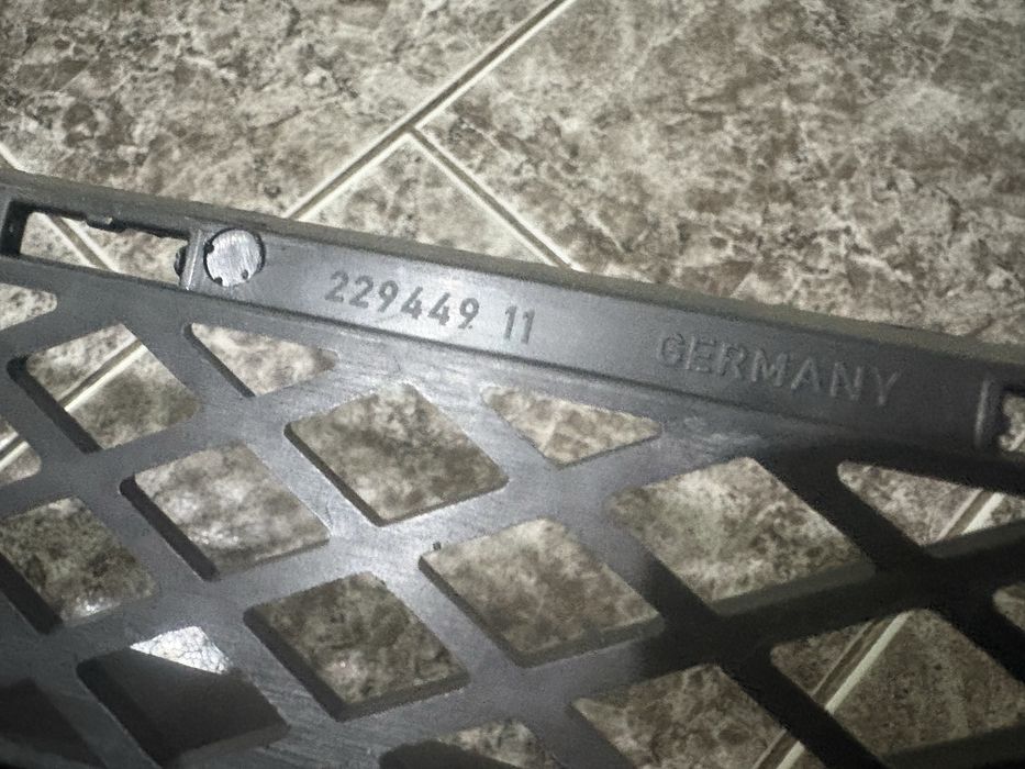 Предна решетка БМВ Е91 / BMW E 91