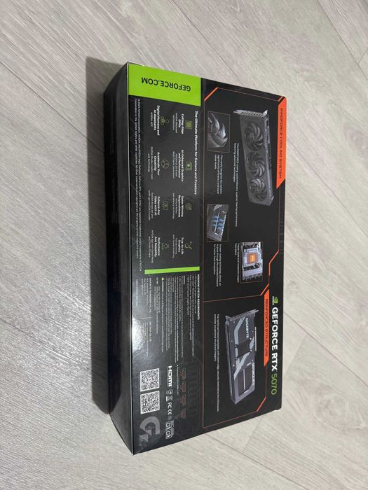 Видеокарта GIGABYTE GeForce RTX 5070 12GB