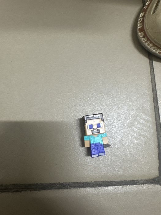 Продаю майнкрафт фигурки