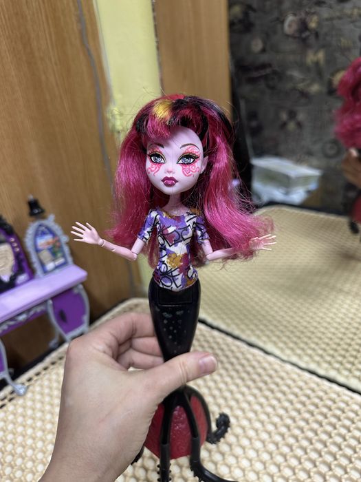 Продам куклу монстр  хай!