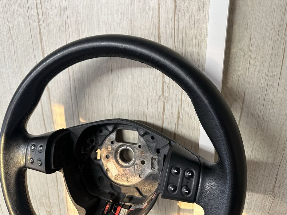 МултиВолан Сеат Леон,Алтеа