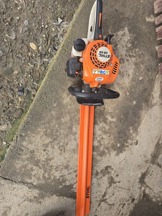 Vand foarfeca gard viu