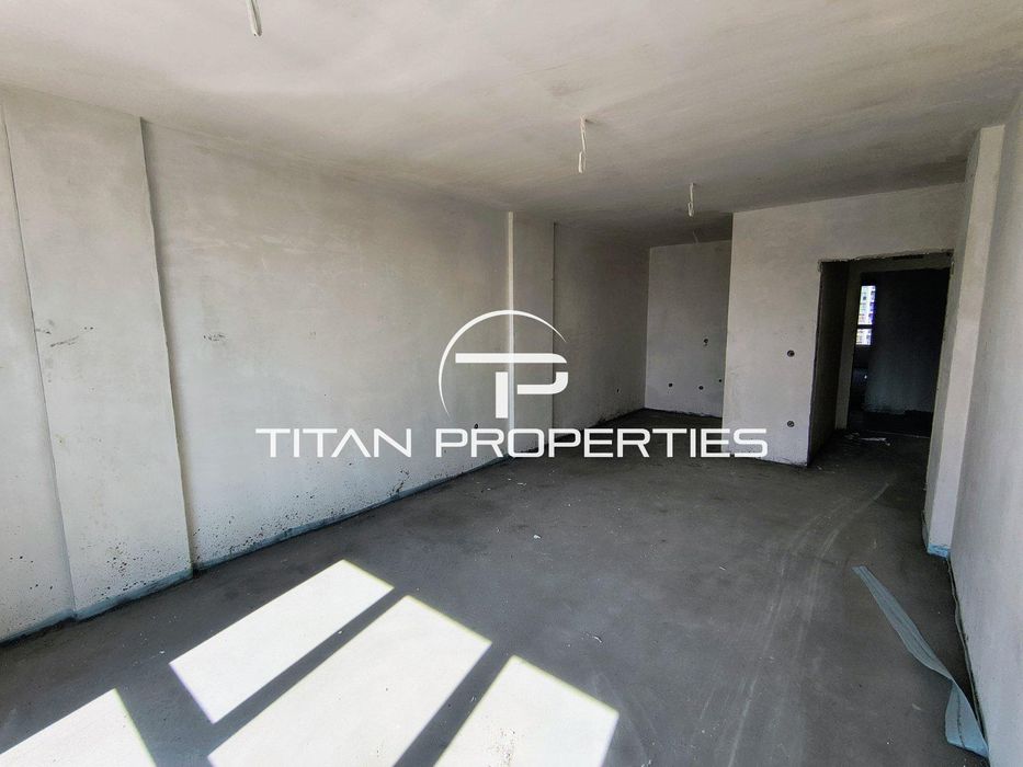 Продава се Двустаен апартамент в Пловдив, Гагарин - 70 кв.м за 1429 €/кв.м - Снимка #6