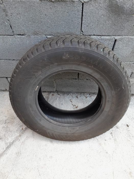 Продам Летние шины автомобиля