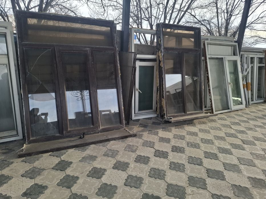 Бу пластик есик терезелер сатылады