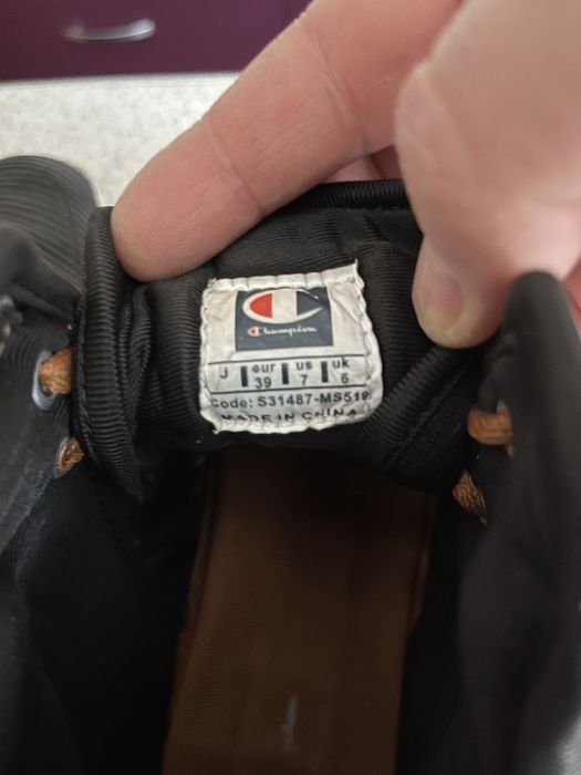 Лот маратонки и обувки