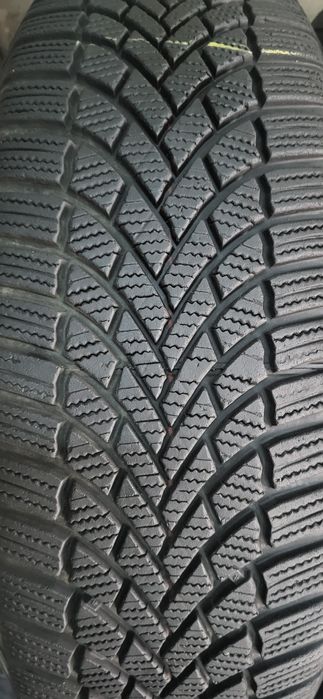 2 anvelope 215 65 16 bridgestone iarna 2022 6mm