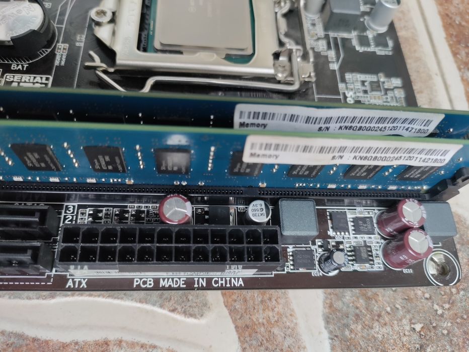 I7 4790+ gigabyte GA-H81M-S1 + 16gb ram