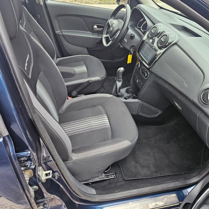 Dacia Sandero Stepway Benzină  0898