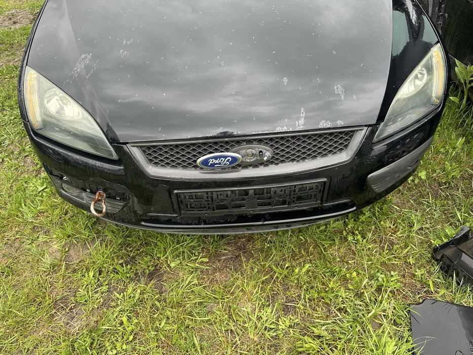 Capotă bară faruri aripi roți triple ford Focus 2