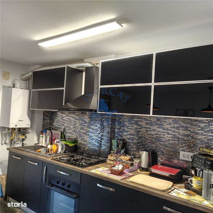 Apartament 3 camere decomandat,bloc 2019,modern,lux,130 mp total.