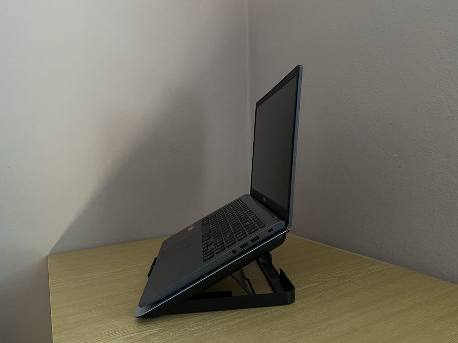 Laptop Asus VivoBook Go 15 M515DA, 8 GB RAM, 15,6 inch
