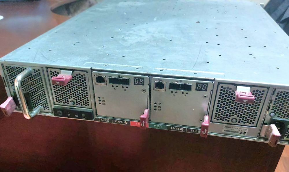 Дисковая полка СХД HPE M6412-A Fibre Channel Drive Enclosure (AG638B)
