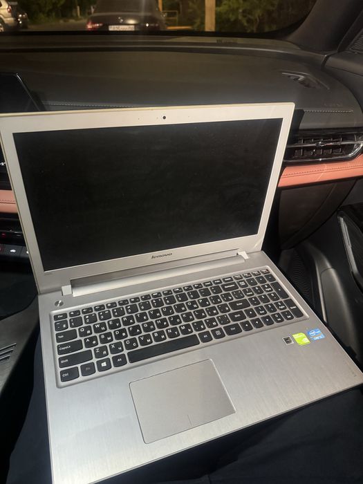 Ноутбук lenovo Z500