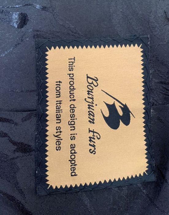 Продам шубу норковую