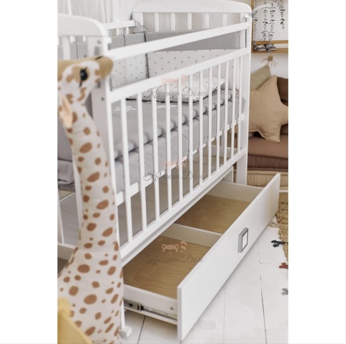 Детская кровать с полным комлектом! Матрас и бортики-подушки, балдахин