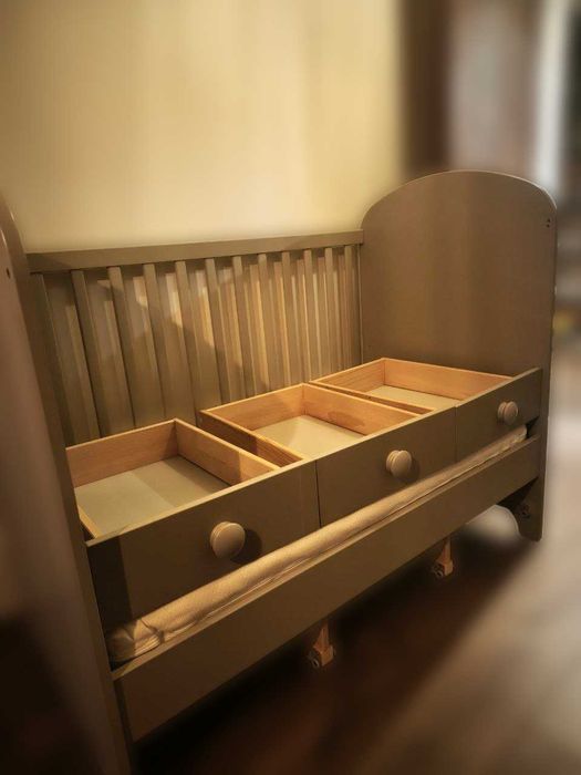 Детско легло IKEA GONATT с 3 чекмеджета + матрак