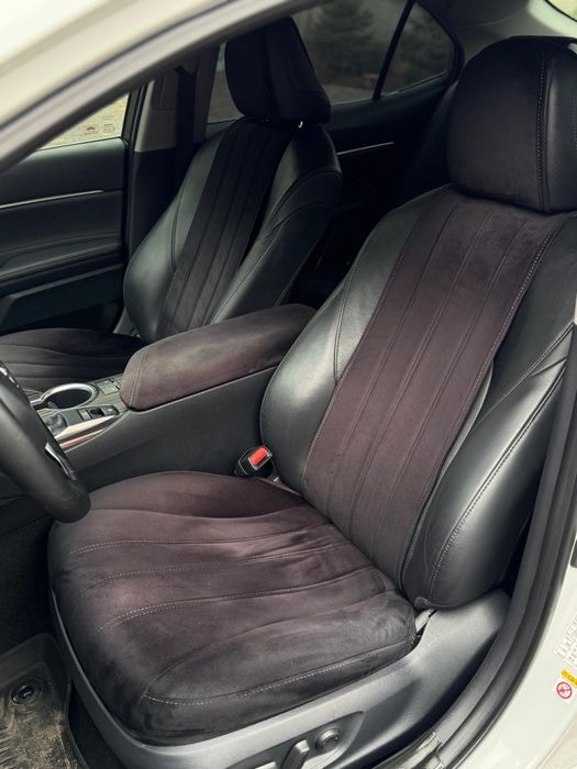 Продам чехол на Камри70-75