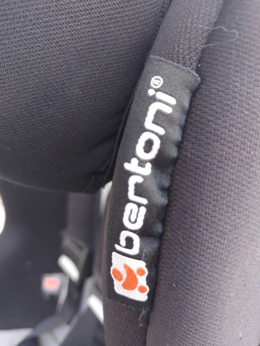 Продавам столче за автомобил