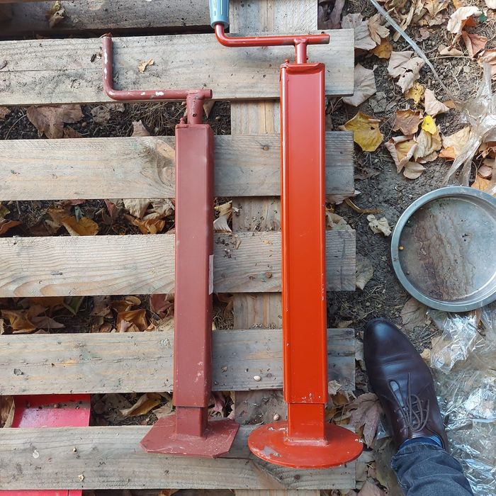 Picior de sprijin remorca, capacitate max. 500 kg.