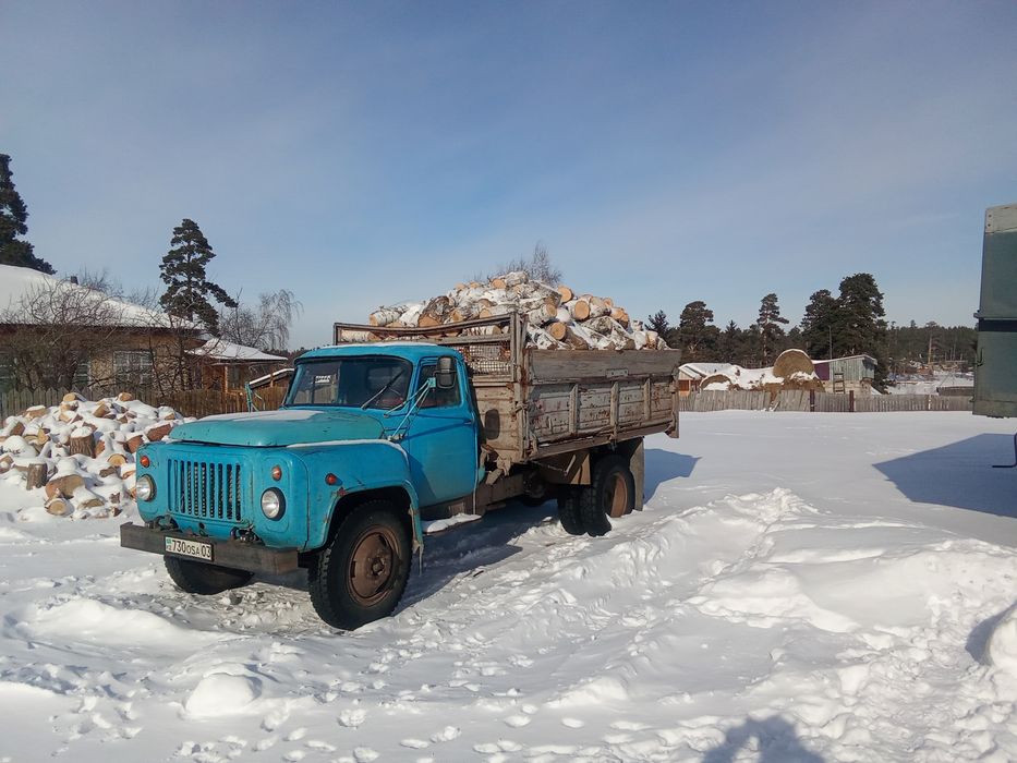 Дрова берёза . Газ 53 . Можно колотые.