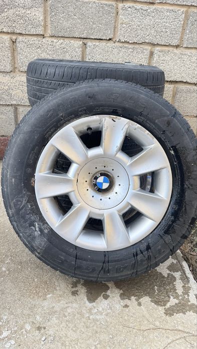 Диск с шинами от BMW