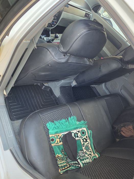 Jentra 2015 yil 4 ta yumshoq balon taqilgan metan ustanovka qilingan