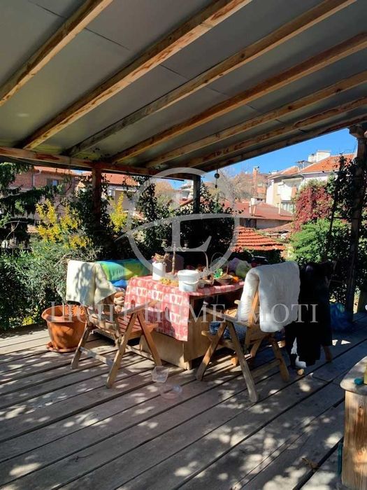 Продава се Къща в Пловдив, Център - 146 кв.м за 1233 €/кв.м - Снимка #9