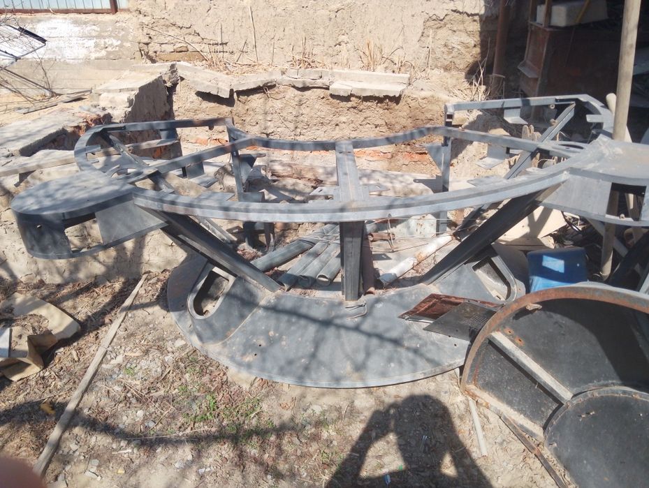 Основание для стола и верстка