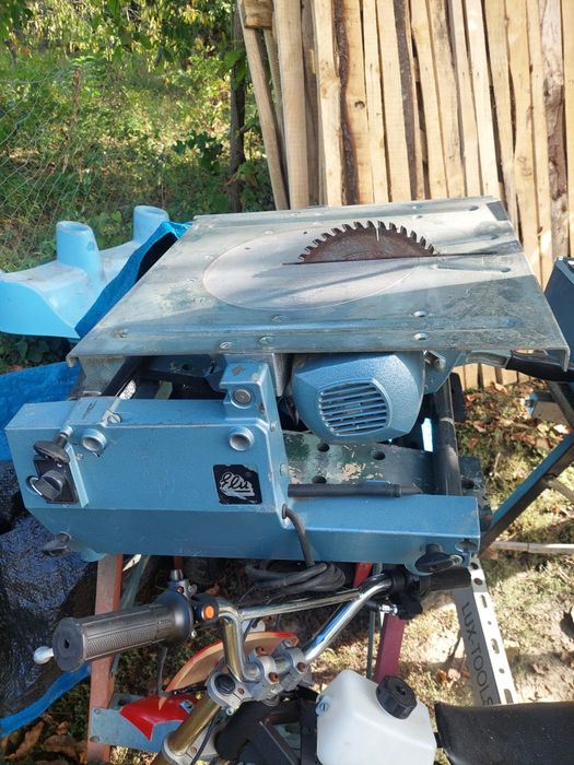 Circular pentru lemn de banc ELU.