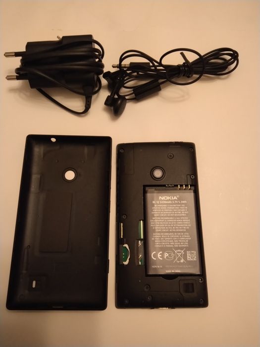 Продавам GSM / мобилен телефон  Nokia Lumia 520 black
