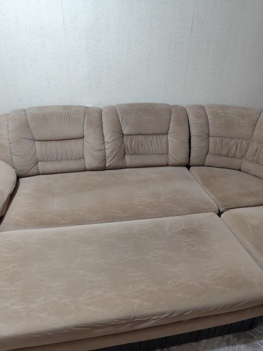 Продам отличный диван