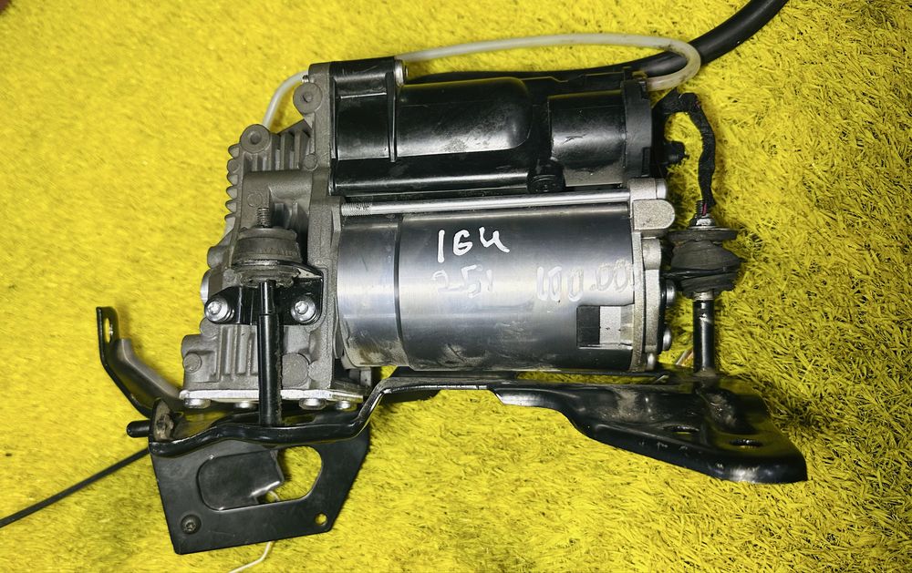 W164 W251 R350 компрессор пневмоподвески авторазбор мерседес бу оригин
