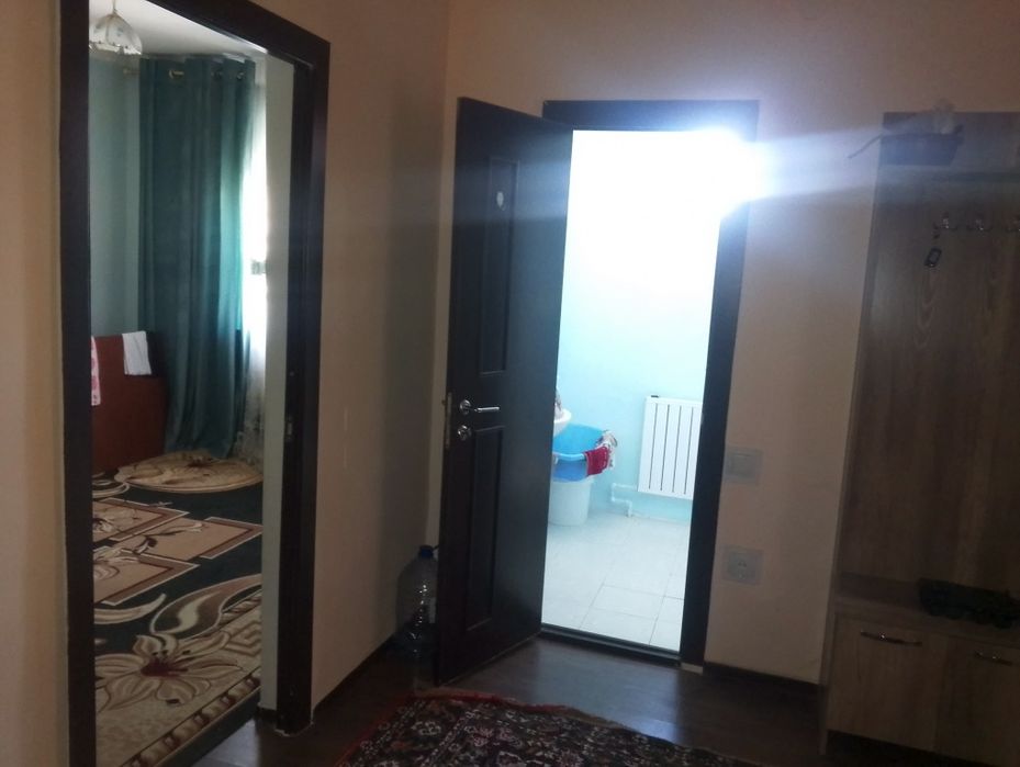 Kumushkonda 3xonali uy sotiladii