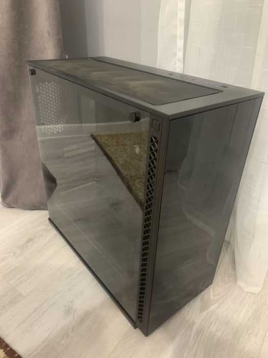 Продам большой корпус