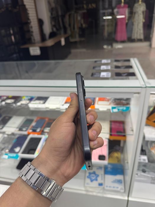 Iphone 15 pro 95% 256gb