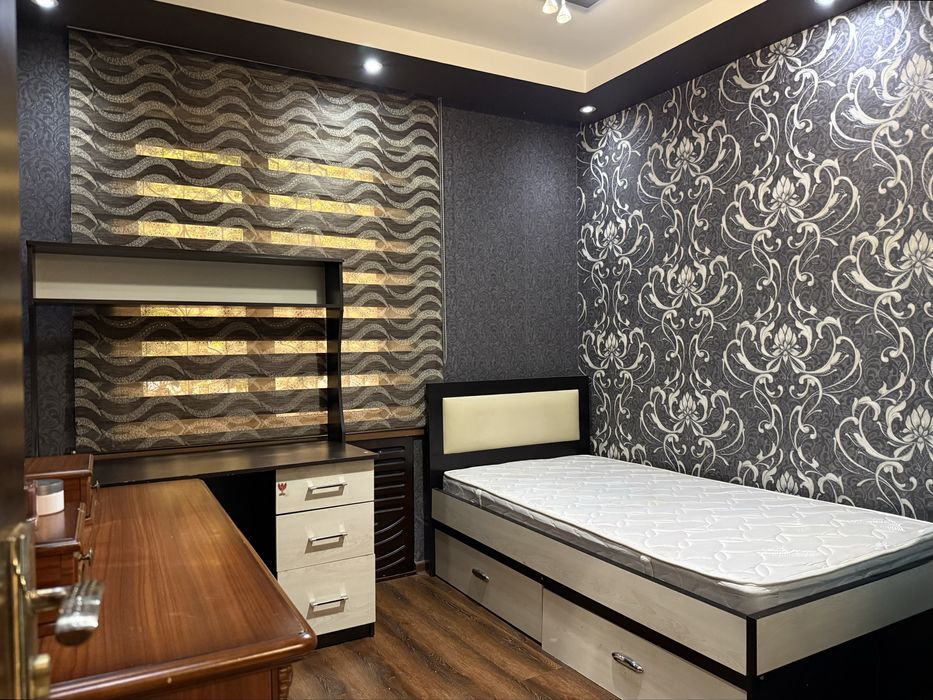 4 Комнаты 4/1/4 Ц-5, Массив Киёт, Джентельмен Паб, Корзинка