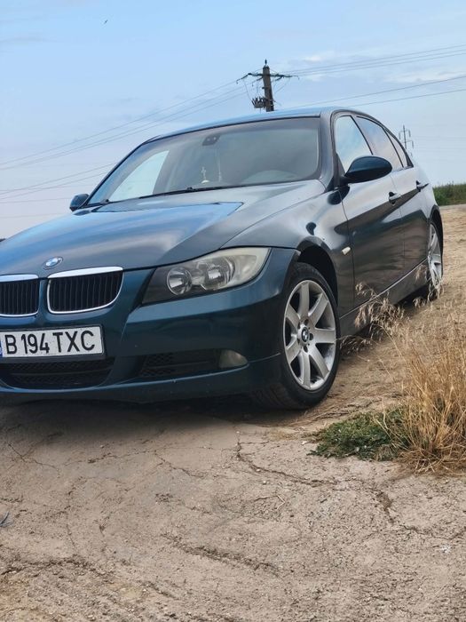 Vând BMW e 90 2008