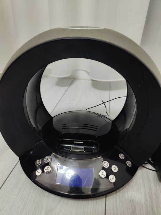 JBL One Time(prima generație)