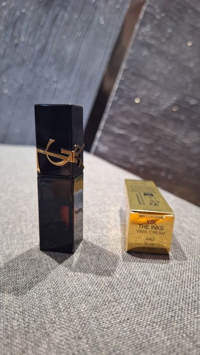 Yves Saint Laurent The Inks Vinyl Cream - Ruj de buze stralucitor