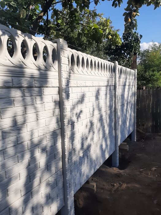 Gard din beton armat