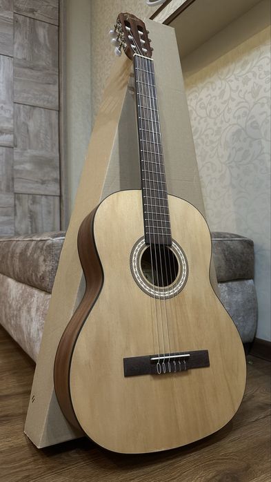 Акустическая гитара Fender FA-25