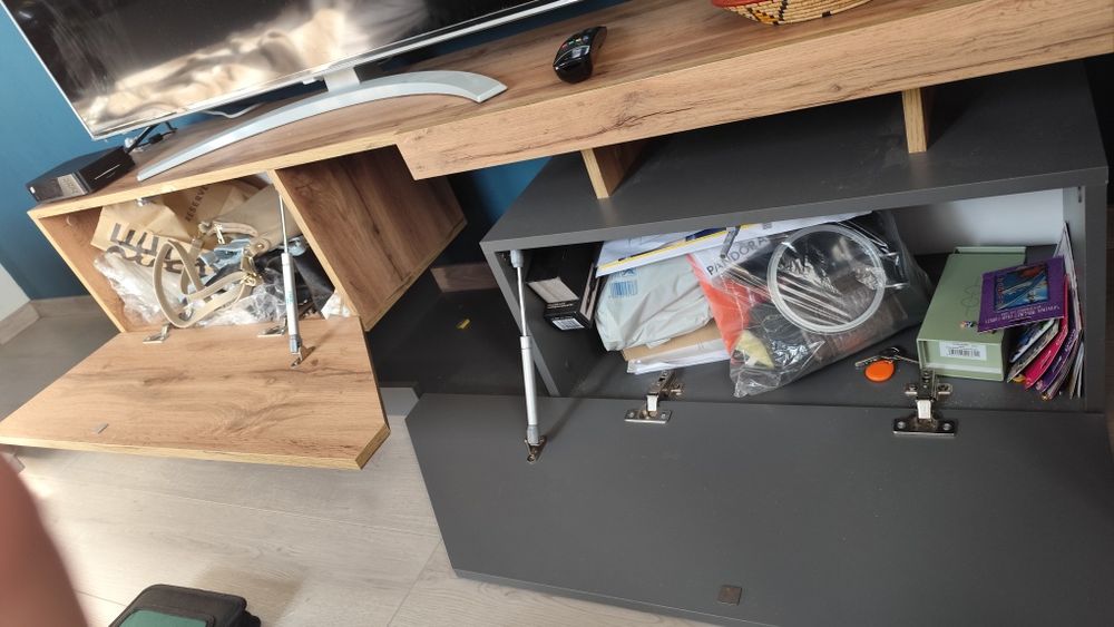 Телевизионен шкаф ракла