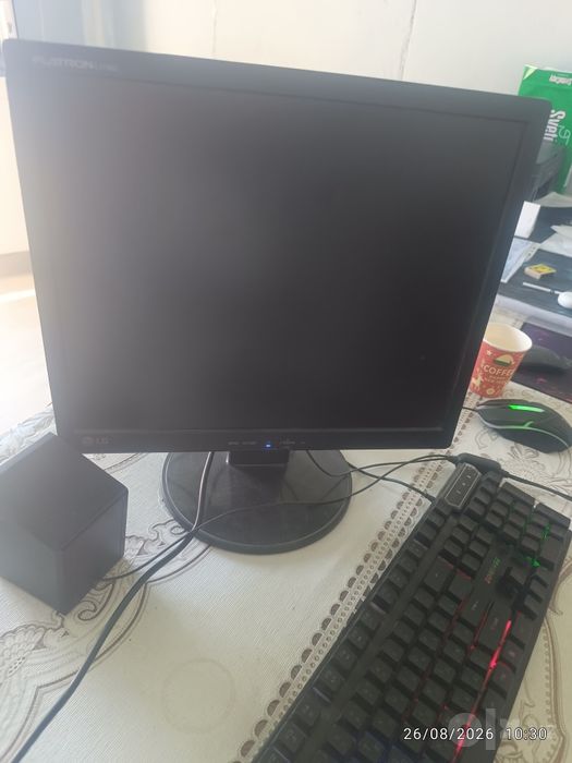 Windows 11 pro. Udar ishledi. Cs go bemalol ochadi
