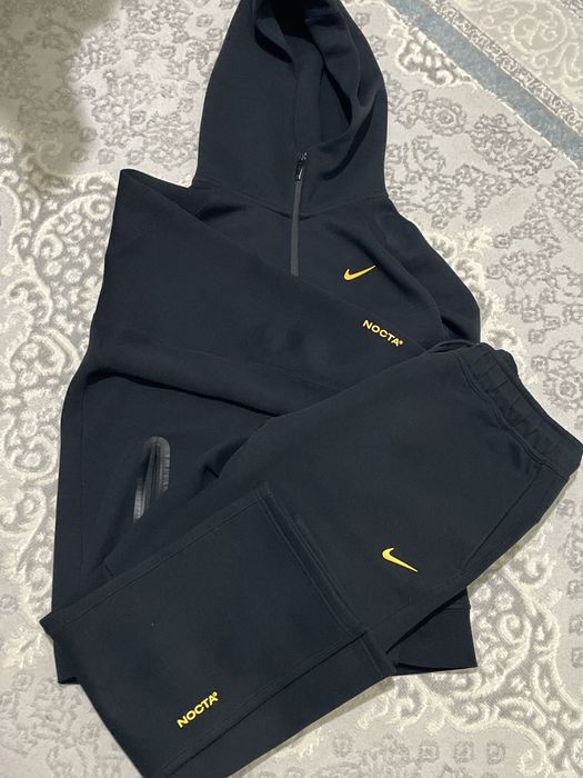 Двойка Nike nocta